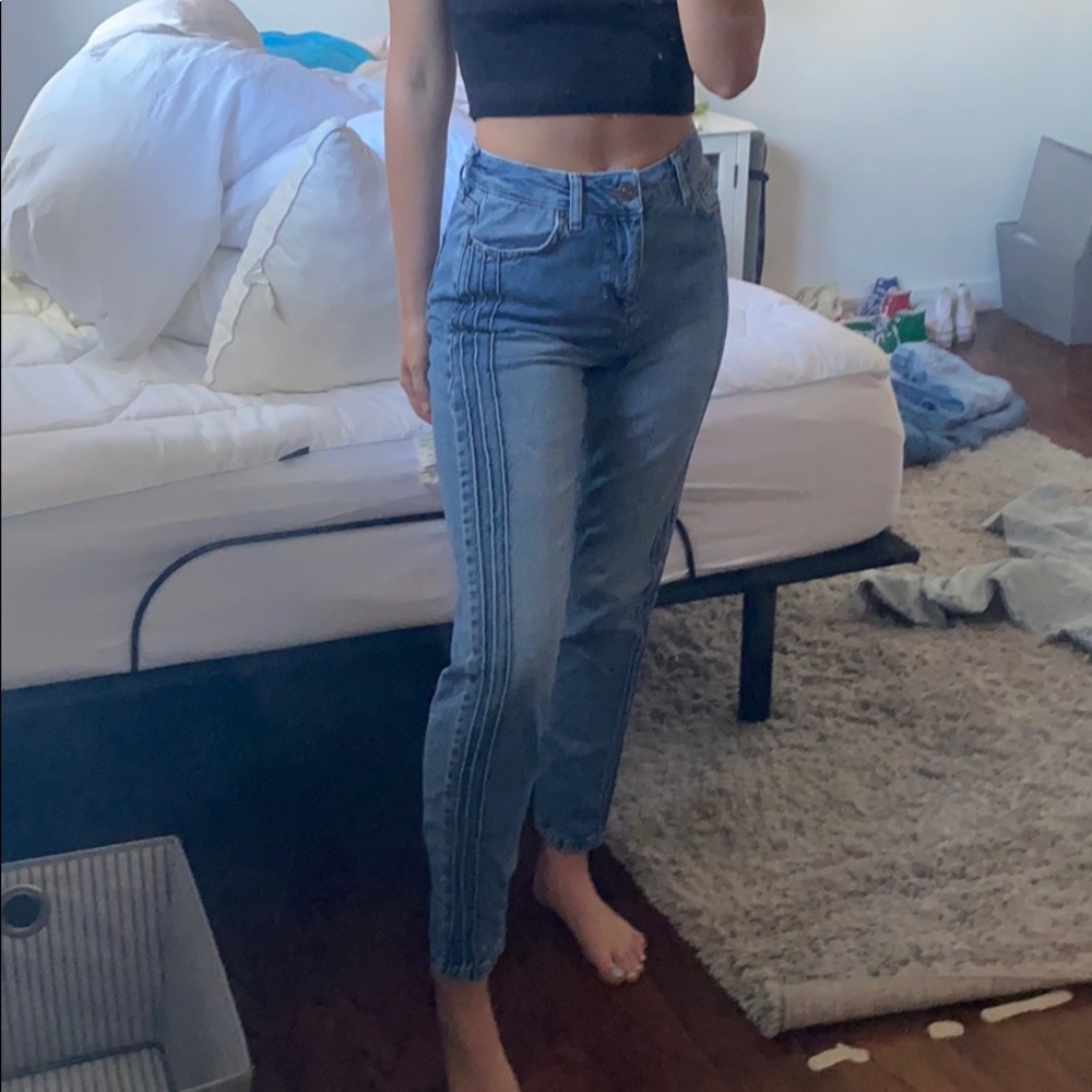 Urban mom jeans